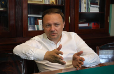 Сергей Макаров