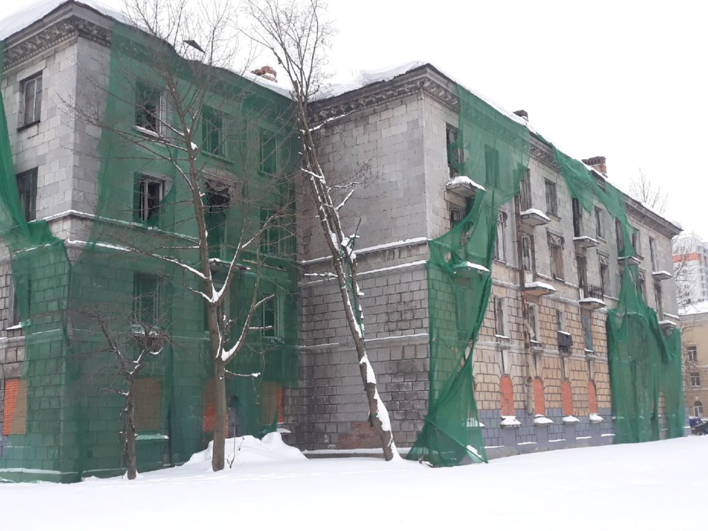 сталинский дом